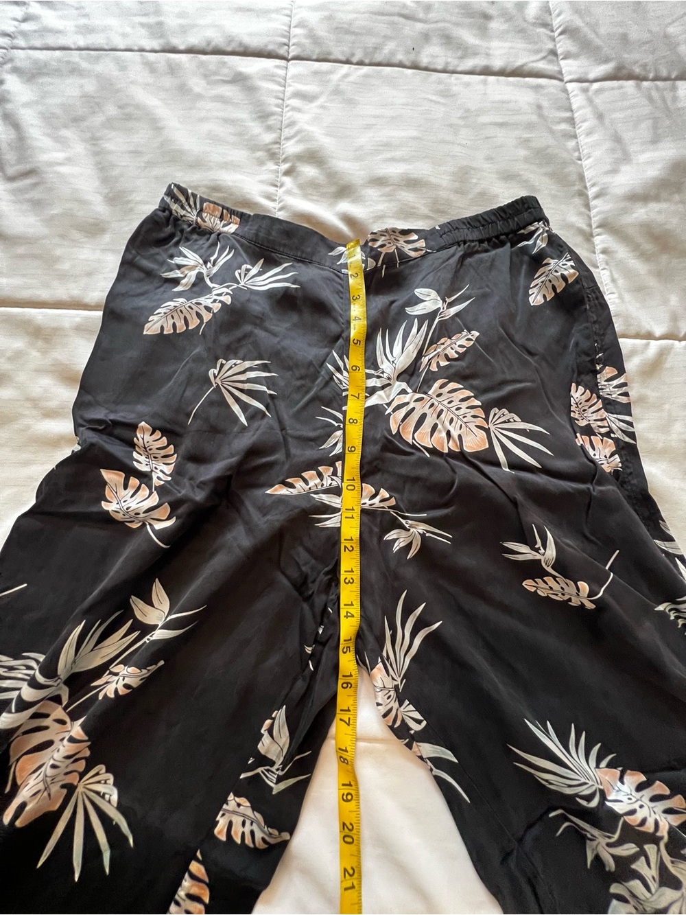 Lunya High Waist Washable Silk Pajamas In Immersed Black Palm Tropical Print XL - Picture 6 of 16